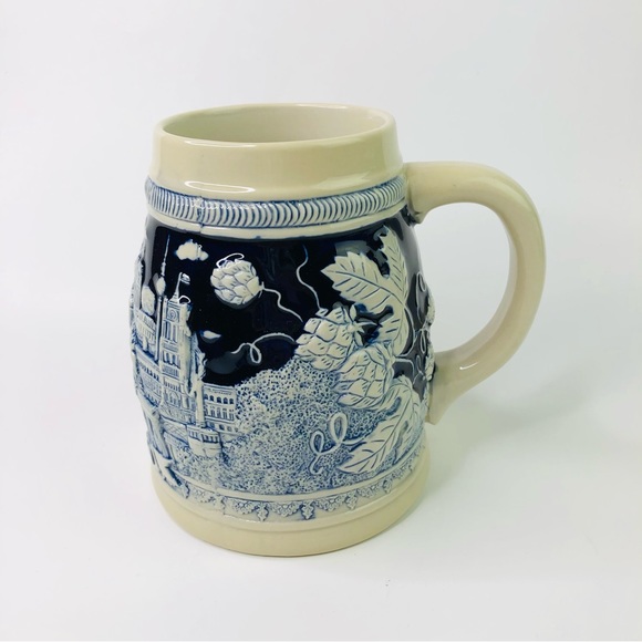 Vintage Ceramic BERLIN GERMAN Beer Stein Mug Castle Blue 5" Tall Hand Painted - Picture 4 of 8